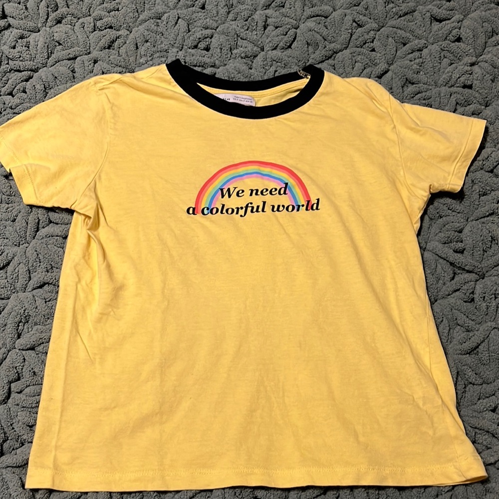 Pull&Bear light yellow tee